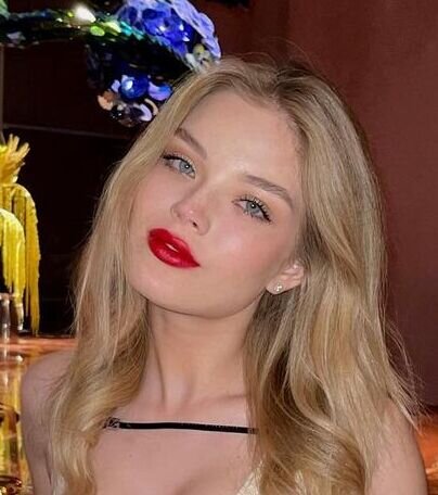 А.Линникова.