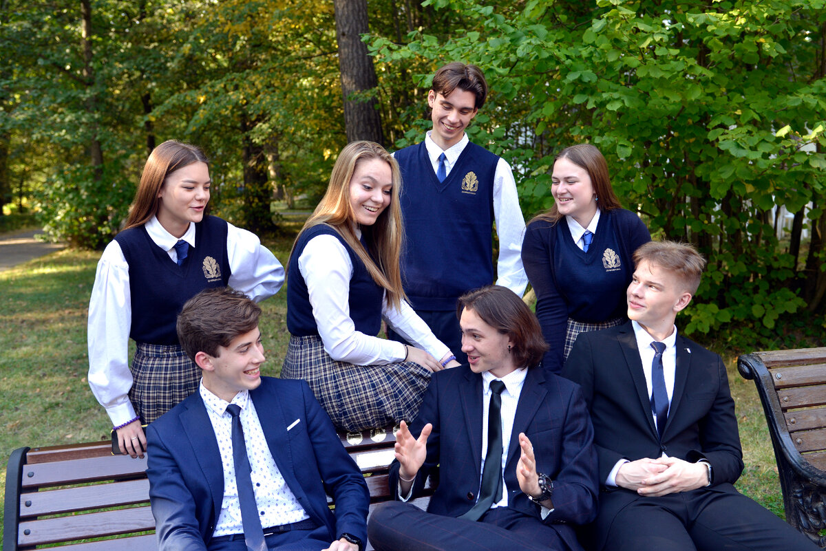 В «Дубравушке» учатся и живут дети из разных городов России. После выпуска из школы у ребят есть друзья по всей стране