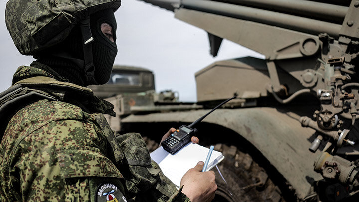 САМОПРИЦЕЛИВАЮЩИЙСЯ БОЕВОЙ ЭЛЕМЕНТ "МОТИВ-3М" ПРИМЕНЯЕТСЯ В СОСТАВЕ РЕАКТИВНЫХ СНАРЯДОВ ДЛЯ СИСТЕМ ЗАЛПОВОГО ОГНЯ, А ТАКЖЕ АВИАБОМБ РБК-500. ФОТО: TSITSAGI NIKITA/NEWS.RU/GLOBAL LOOK PRESS