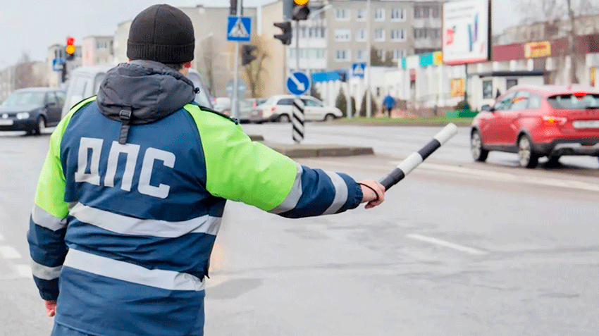 Жизнь владельцев тюнинговых автомобилей, а также любителей видеорегистраторов усложнилась