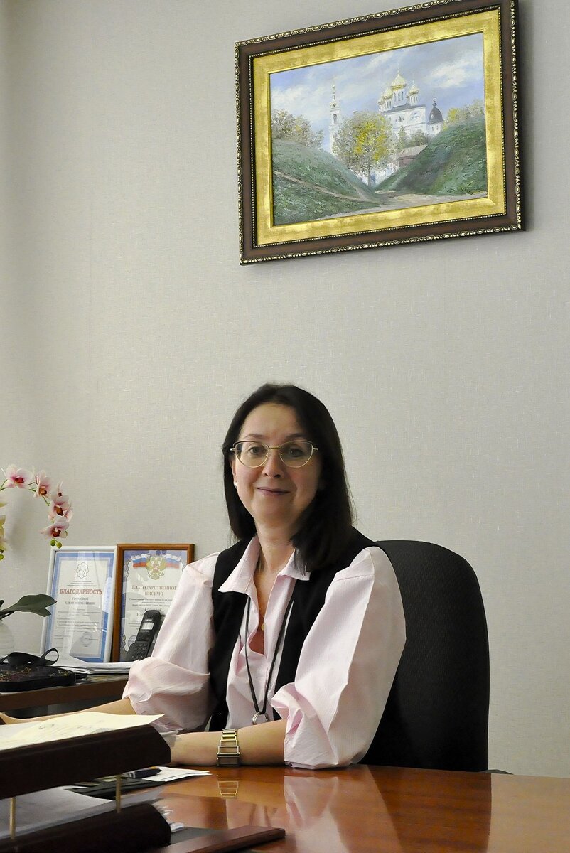 Gromova Elena Nikolaevna.