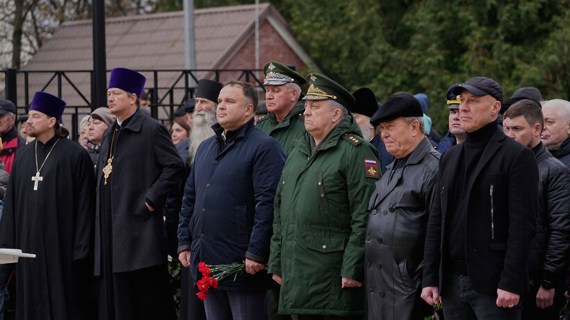    Открытие памятника - бюста протоирею Михаилу Васильеву в ЗАТО Власиха ©Дмитрий Белицкий Пресс-служба Губернатора и Правительства Московской области