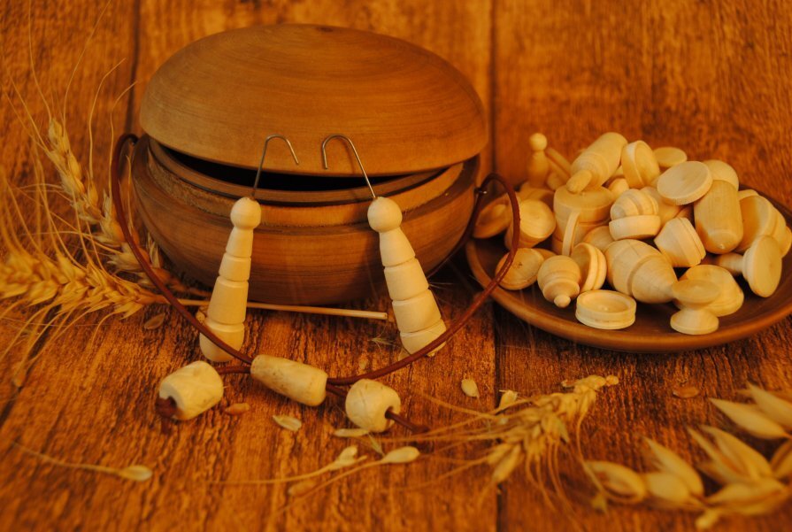 Фото из открытых источников https://gas-kvas.com/uploads/posts/2023-02/1676705053_gas-kvas-com-p-biryulki-risunok-detskii-48.jpg