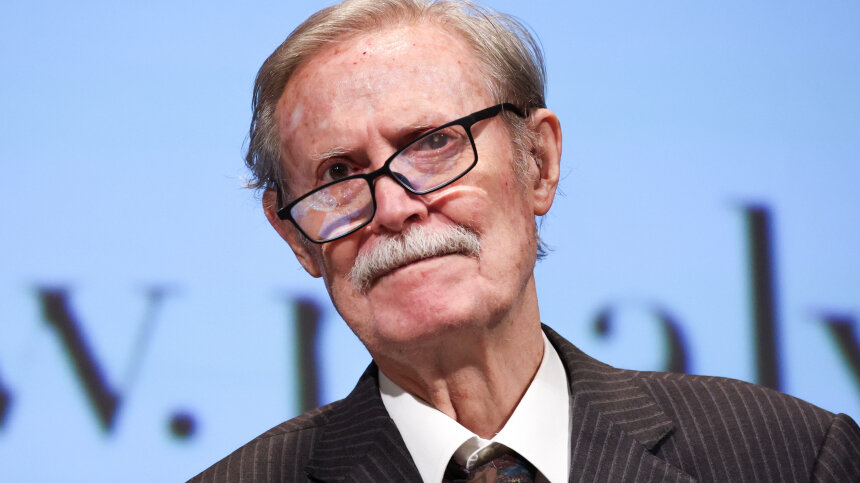 «Тяжелый, прогнозов нет»: что известно о состоянии перенесшего инсульт ...