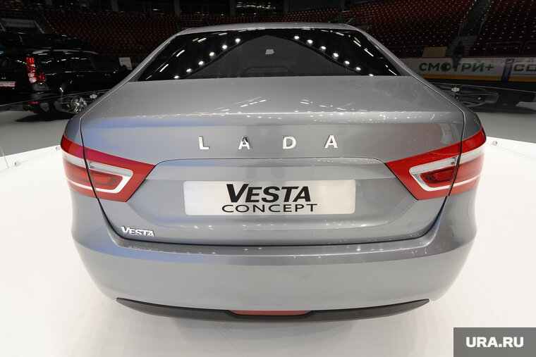    Водитель «Лады Весты» выехал на встречную полосу (архивное фото)