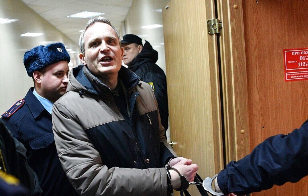 Деннис Кристенсен - датчанин и последователь СИ, находился под стражей с 2017 по 2022 год.