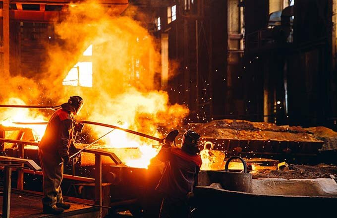 ВСМПО-АВИСМА работает и развивается несмотря на все трудности. 