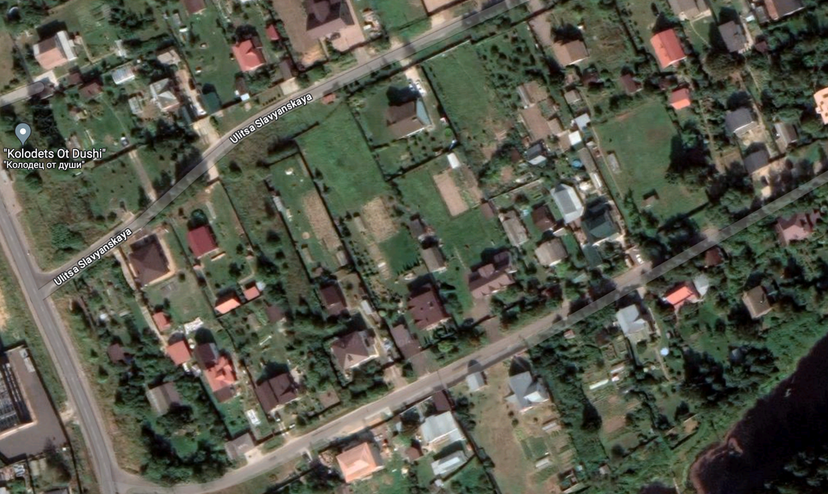 Различные формы участков. Деревня Руднево в Троицком округе Москвы. Изображение: Google Maps