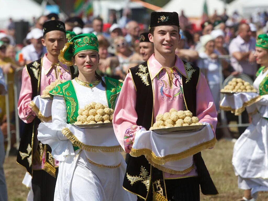 Кухни народов России: Татарская кухня - история, особенности, популярные  блюда | Кулинарный компас🥗🥘👨‍🍳👩‍🍳 | Дзен