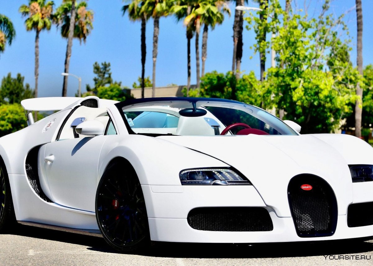 Bugatti Veyron super Sport белый