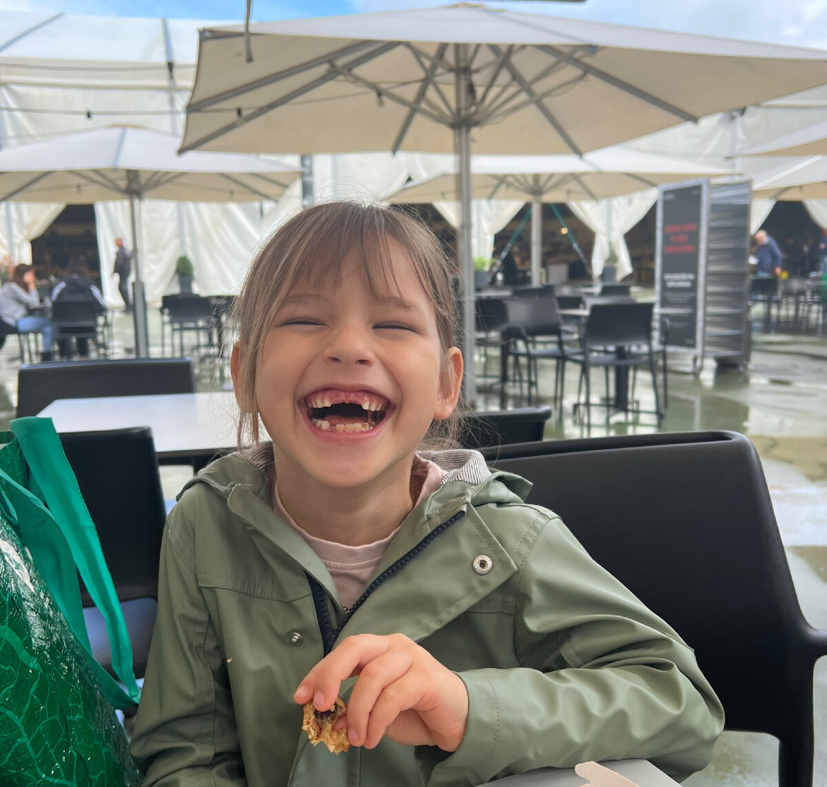 Мой весёлый беззубик :)