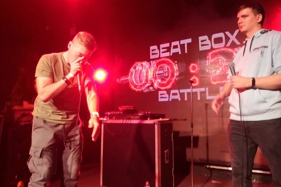    Битбокс в массы: в мастерстве отбивки ритма ртом посоревновались хабаровчане Александр СНЕГ