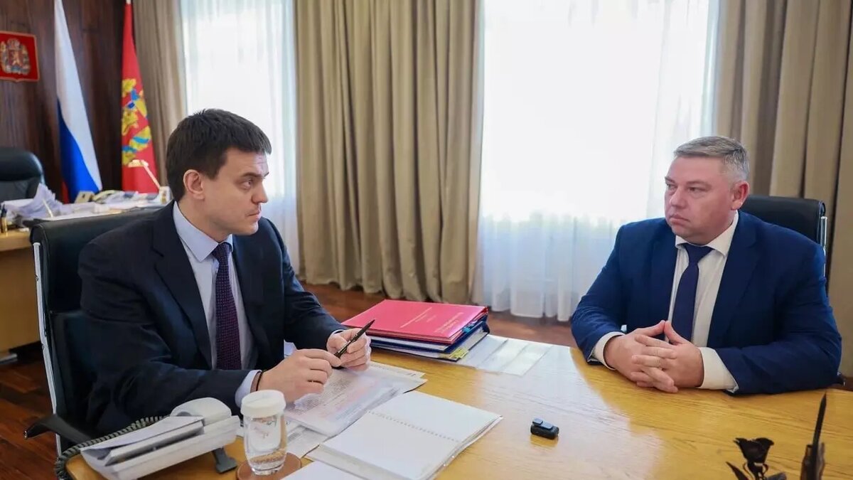     Губернатор Михаил Котюков оставил Алексея Панова в должности министра природных ресурсов Красноярского края. Он возглавляет министерство почти четыре года.