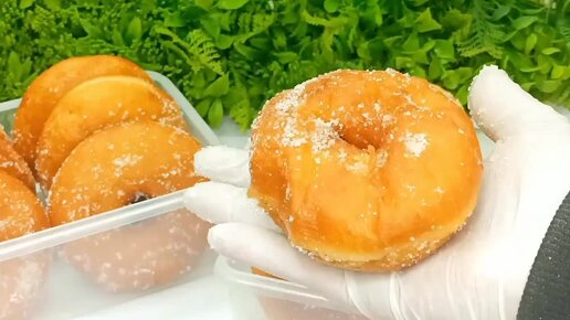 Пончики 🍩 на дрожжах простой рецепт и вкусный пончики 🍩.