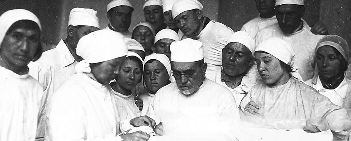 Шамиль Алиев с коллегами в Средней Азии