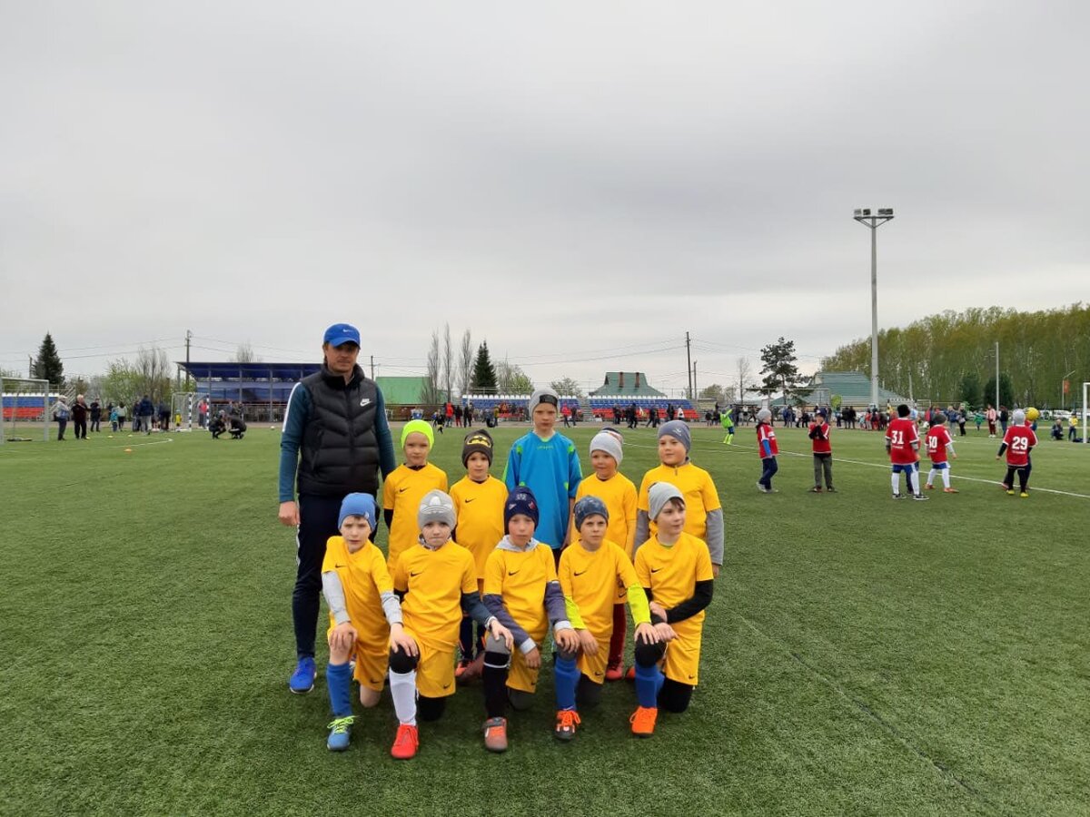 Как бизнесмен из Кемерова воспитывает будущих чемипонов России по футболу