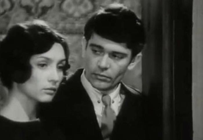 кадр из фильма источник кинопоиск