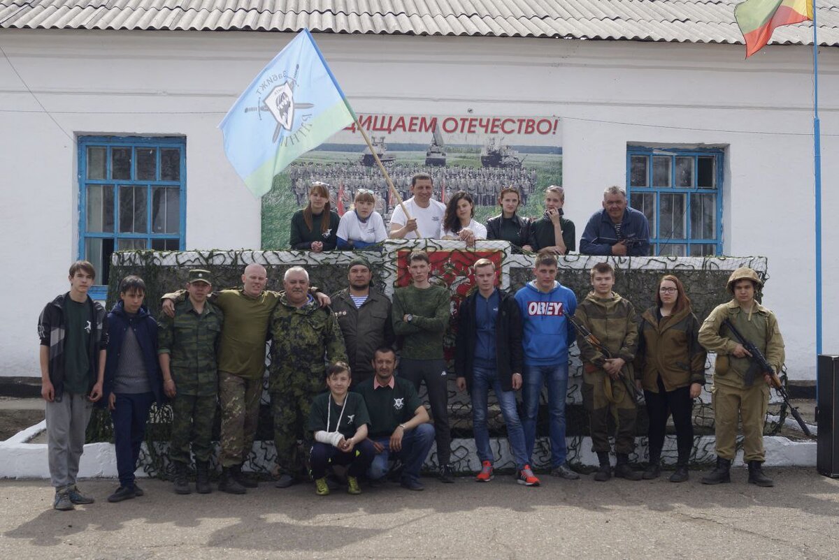 Александр Юрманов: «Совершенно не стоял вопрос: помогать — не помогать. Мы  должны победить фашизм» | СВОи. Герои регионов | Дзен