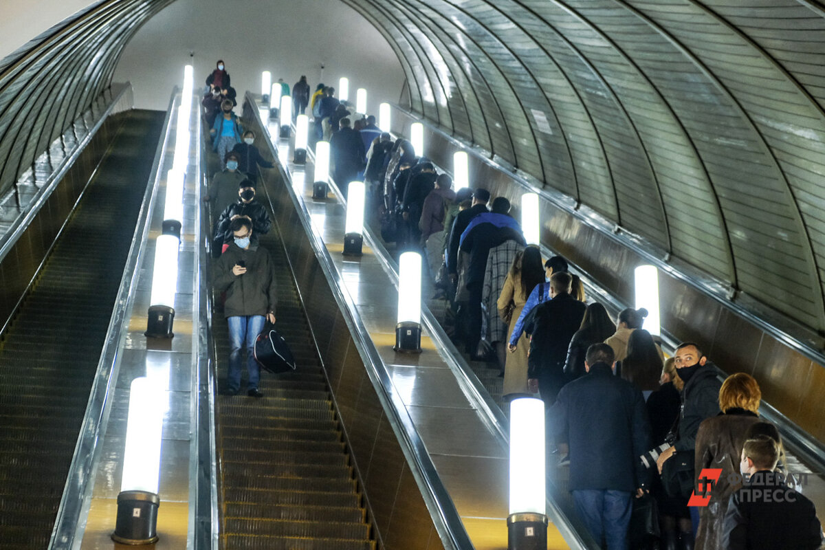 Станции метро работают сейчас