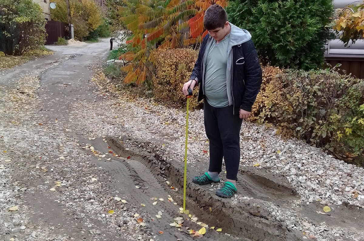    Вот здесь и происходят бесконечные аварии.