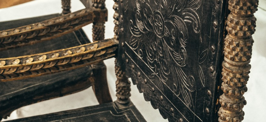 Пара кресел в готическом стиле из коллекции Alter Ego Home