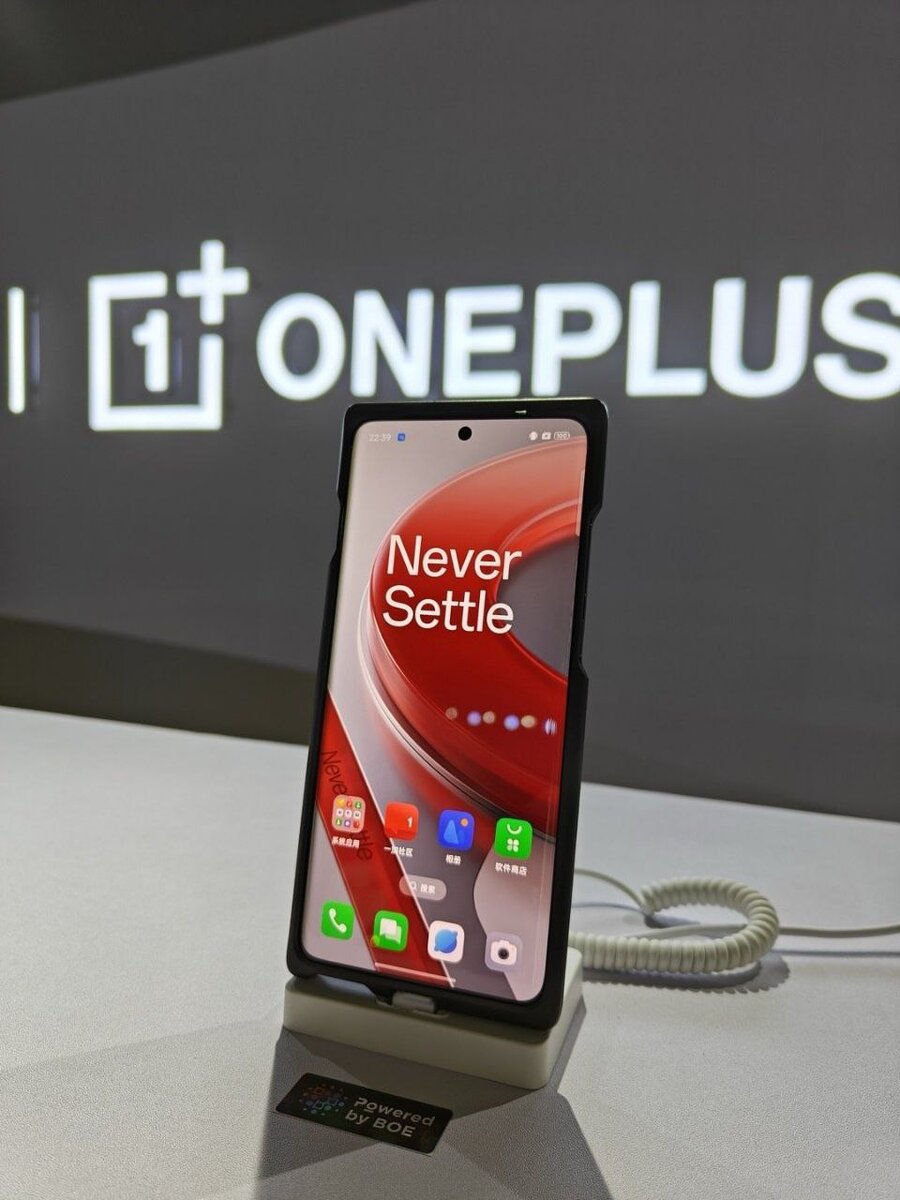 OnePlus 12 получил «возможно, самый мощный флагманский сенсор, уступающий  только дюймовому датчику Sony». В камере OnePlus 12 пропишется Sony LYT-808  | iXBT.com | Дзен