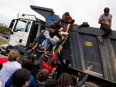 Проведённый Азербайджаном на центральной площади г.-37