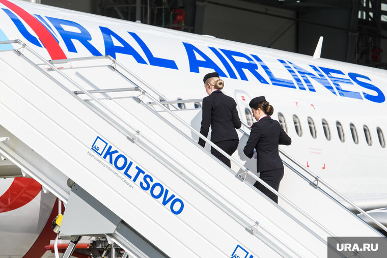    Сотрудники авиакомпании не пустили на рейс девочку-подростка