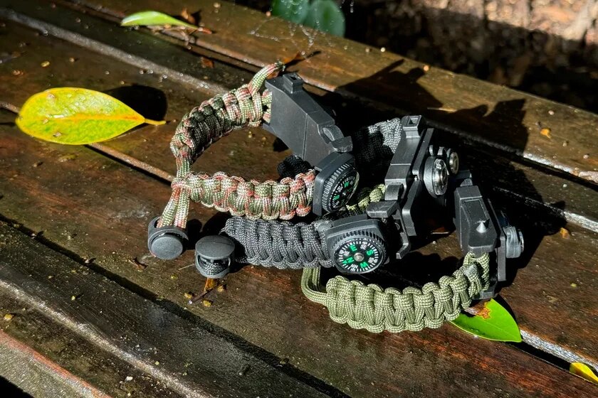 На Kickstarter появился браслет для выживания MultiMighty Paracord с 13 инструментами. Все они могут помочь в экстренной ситуации.-2