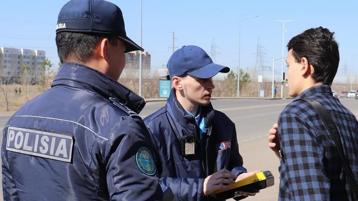 Более 160 тыс. пассажиров в Астане уклонились от оплаты проезда в  общественном транспорте | Bizmedia.kz | Дзен