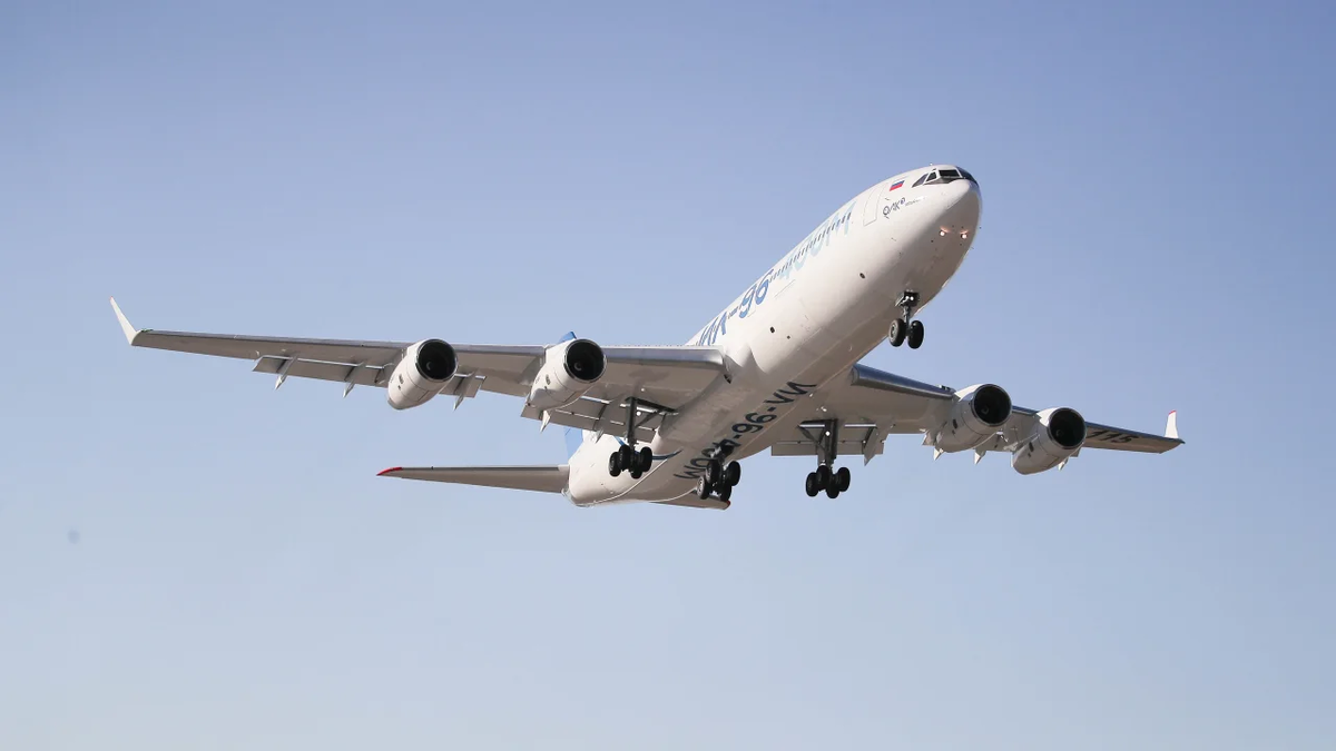 ОАК сообщила, что новый пассажирский самолет сможет перевозить до 370 человек. Фото: ОАК