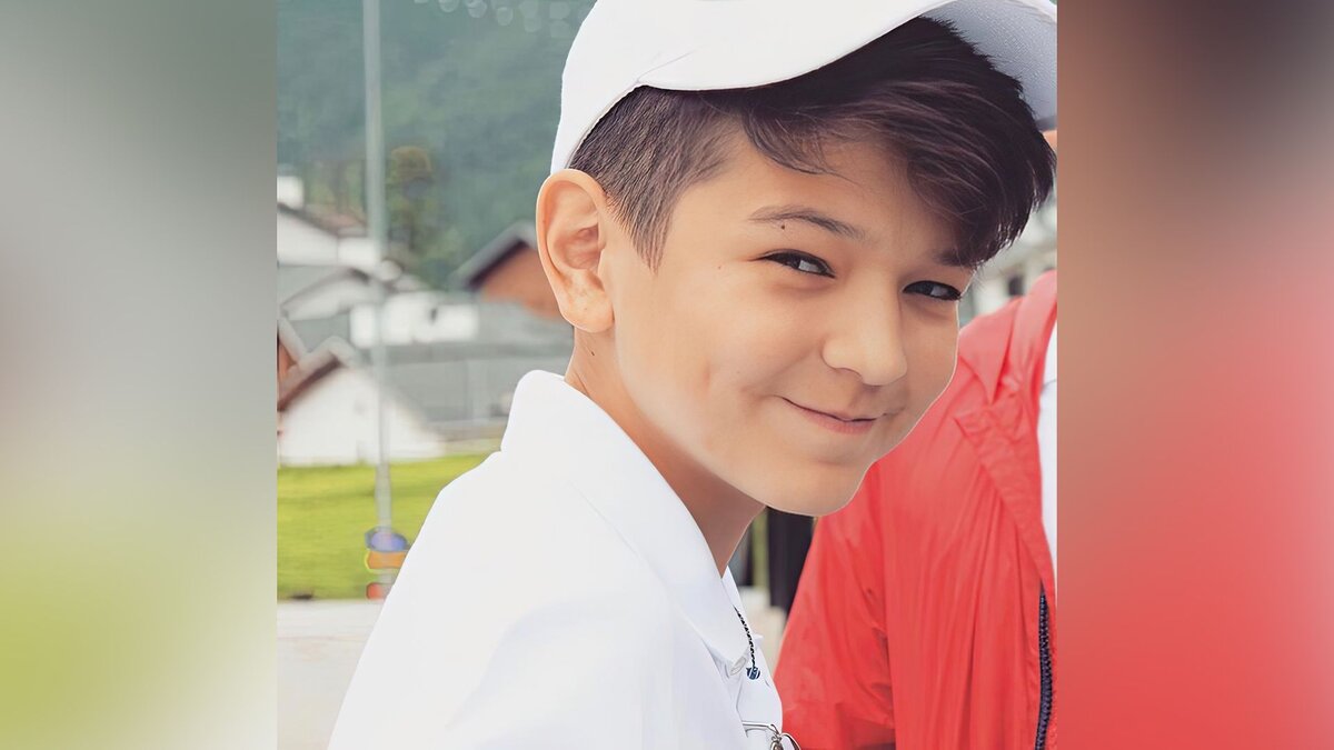    Акмаль Ходжаниязов в детстве