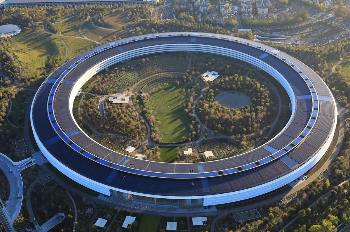 Купертино это. Apple Park в Купертино. Apple Park в Купертино штат Калифорния. Кампус Apple в Купертино