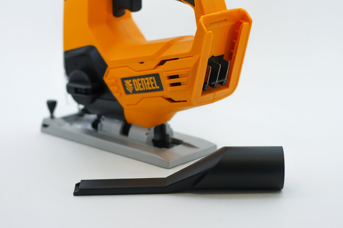 Сегодня мы поговорим об очень полезном инструменте домашнего мастера – аккумуляторном лобзике Denzel CJ-80-0. Он позволяет выполнять продольные, криволинейные и прямые распилы без привязки к розетке.-10