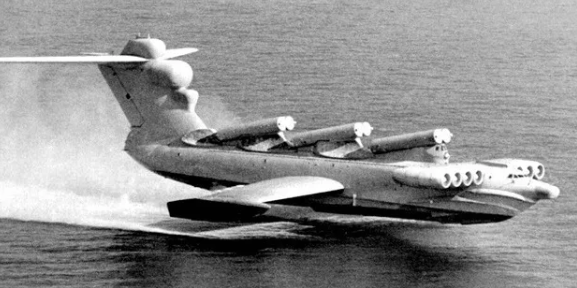 Ракетный корабль-экраноплан проекта 903 «Лунь»
