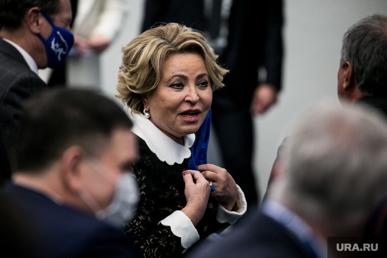    Валентина Матвиенко проболталась о том, почему Моор отменяет свое очное участие в публичных мероприятиях