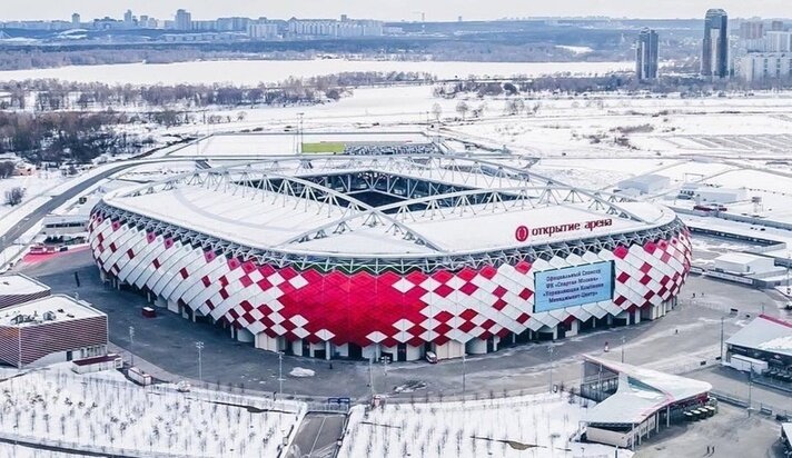     Cтадион футбольного "Спартака" зимой / фото: сайт fanat1k.ru