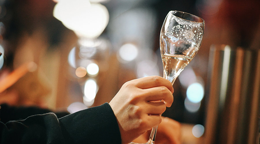 Бокал с вином // Фото: Туристический портал Республики Крым