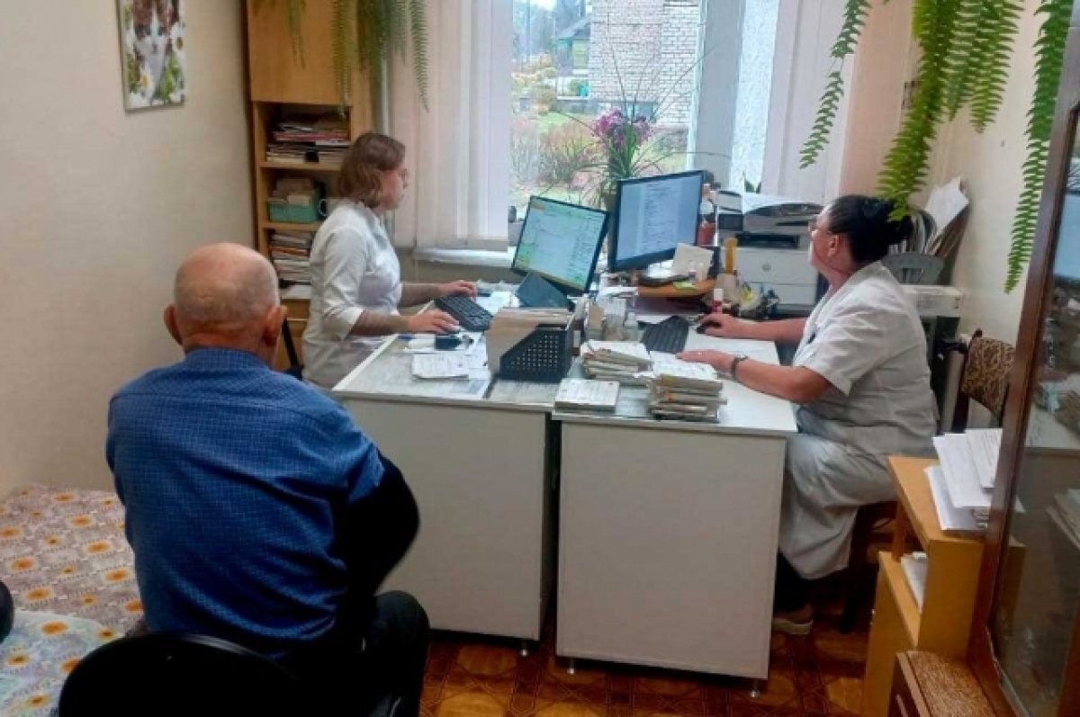    Специалисты «Поезда здоровья» приняли более 50 пациентов в брянской Суземке