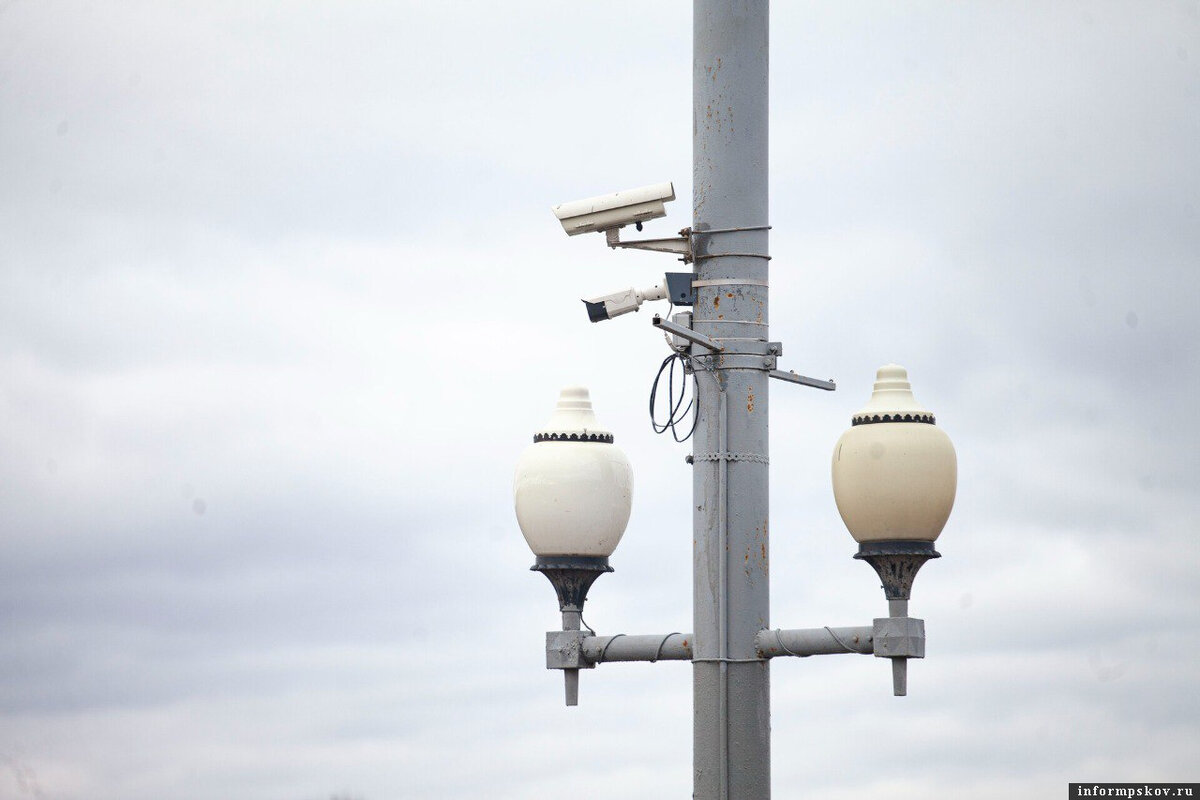 Порядка 400 камер видеонаблюдения использует полиция для обеспечения порядка в Пскове. Фото: ПАИ