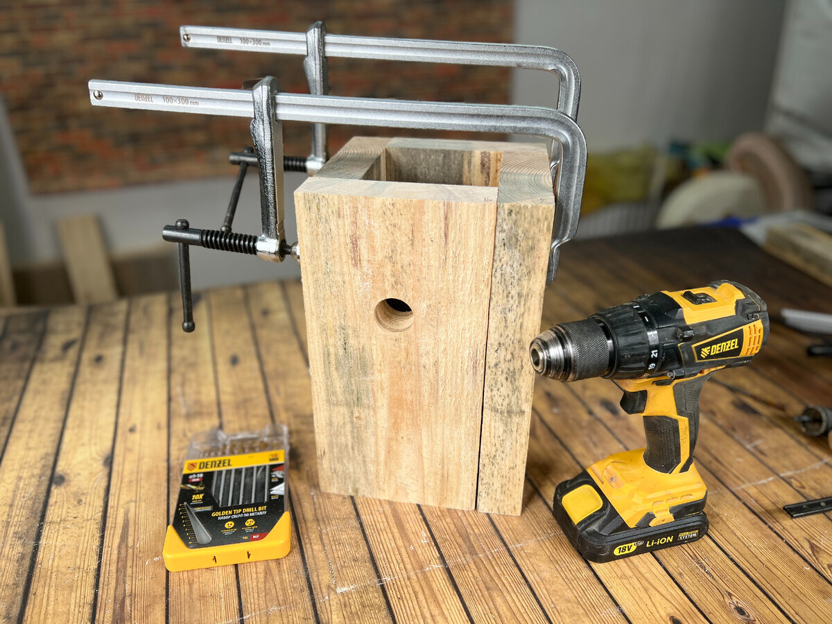 В суете современного мегаполиса мы часто забываем о том, что наши пернатые соседи также нуждаются в заботе и комфорте.-6