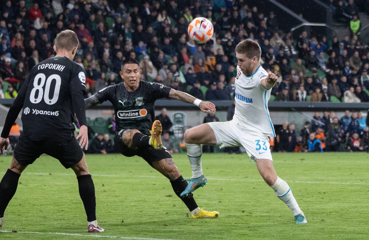 Центральный матч 15-го тура между «Зенитом» и «Краснодаром»                                                       fc-zenit.ru