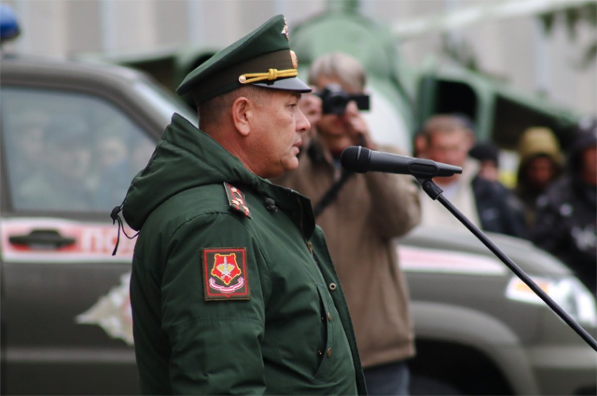    Комиссарам дадут денег и статус.