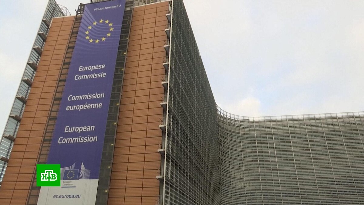    ЕК рекомендовала начать переговоры с Украиной и Молдавией о вступлении в ЕС