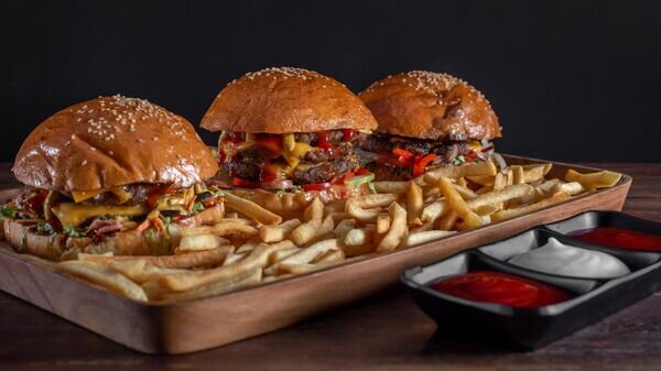    © Unsplash/Shaafi Ali