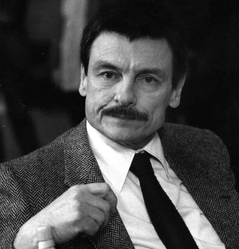 Андрей Арсеньевич Тарковский.