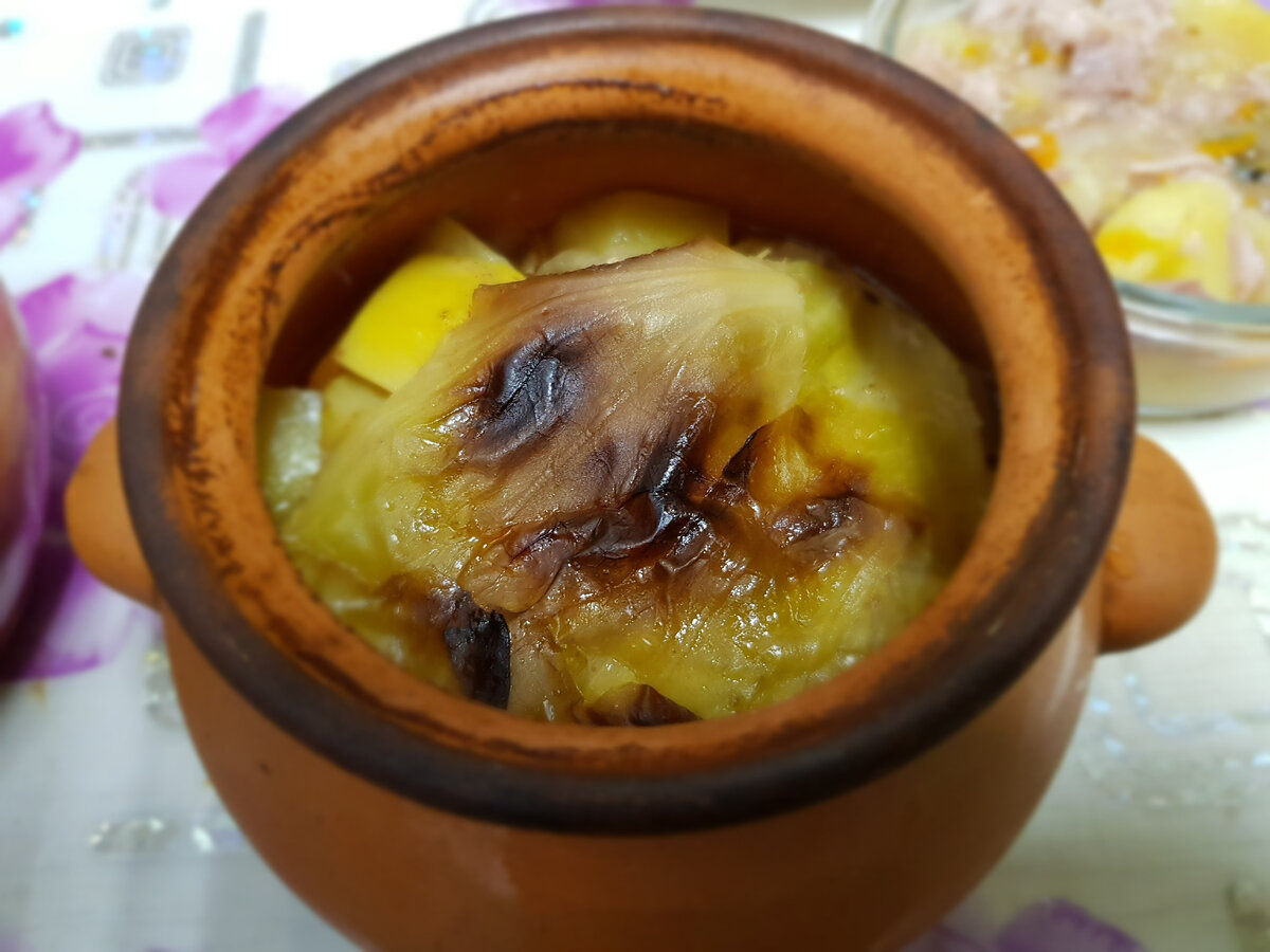 Картофель в горшочках