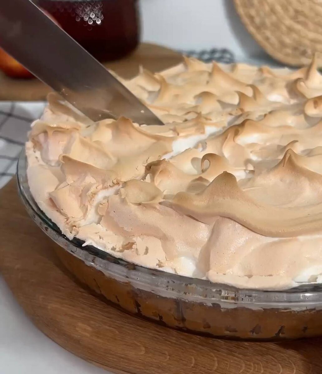 Вот так нужно готовить пироги с яблоками🥮 Лучший рецепт шарлотки с  меренгой🍥 | РЕЦЕПТЫ с любовью | Дзен