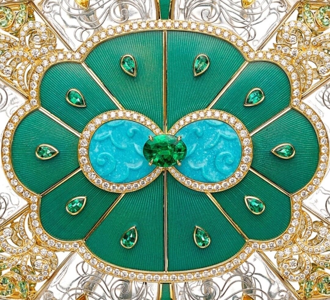 Клатч Фаберже. Фрагмент.