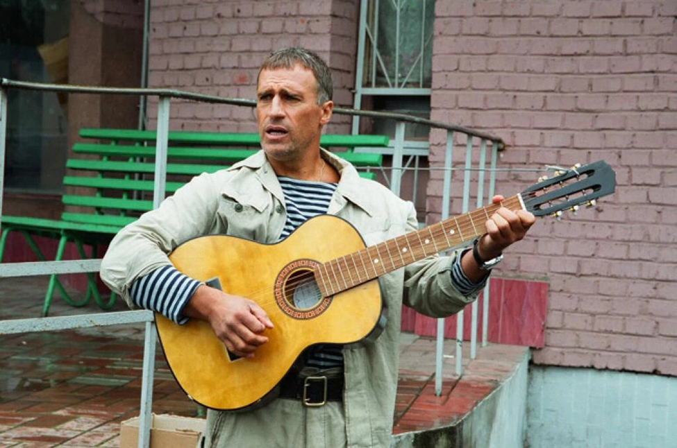 Денис чернов актер албанец фото Псевдоним "Албанец" 2. Все 20-серий (2008) боевик смотреть видео онлайн в Мо
